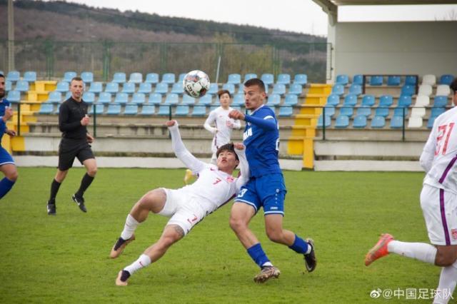 1681408908313061850.jpg 00244AjRly1hcox9lepxhj64002o0x6q02.jpg