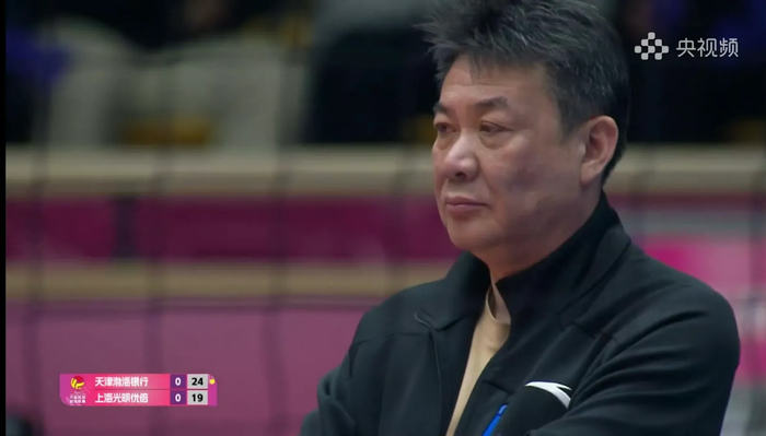 最快足球比分直播-3-0惨败！上海女排输球不怪球员，全是蔡斌固执惹的祸|天津女排|沃隆科娃|许晓婷|赵喆熙|王奥芊_新浪体育_新浪新闻